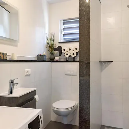 Vakantiehuis Haus Leni Am Schwanenteich